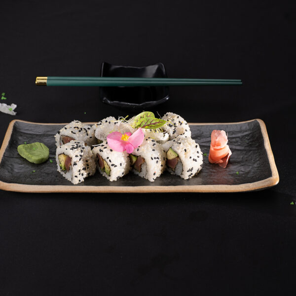SPICY TUNA URAMAKI